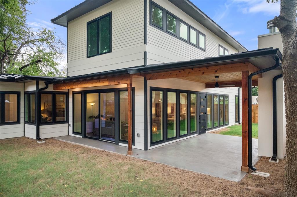 6304 Middleham Place Austin, TX 78745 - Photo 24 of 28 a view of a house with a large window