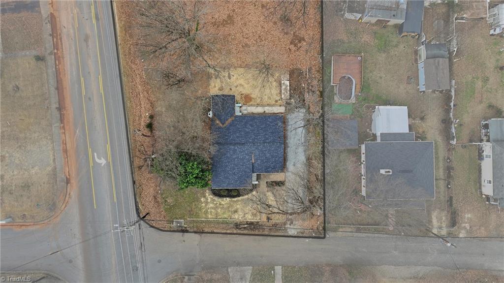 706 Cranbrook Street Greensboro, NC 27407 - Photo 23 of 25