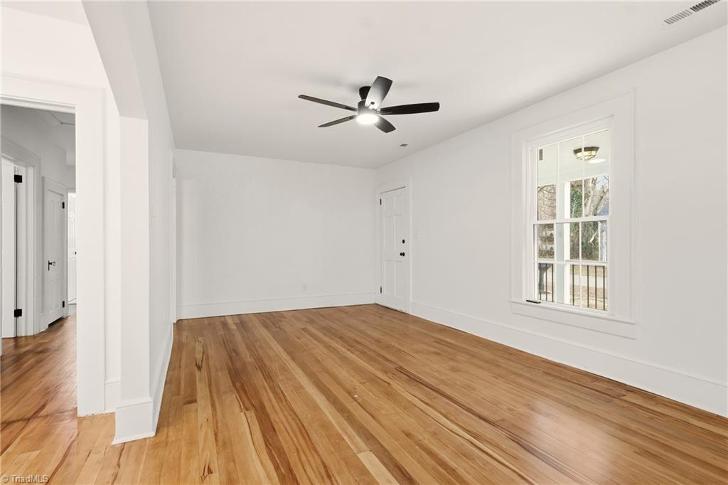 706 Cranbrook Street Greensboro, NC 27407 - Photo 3 of 25