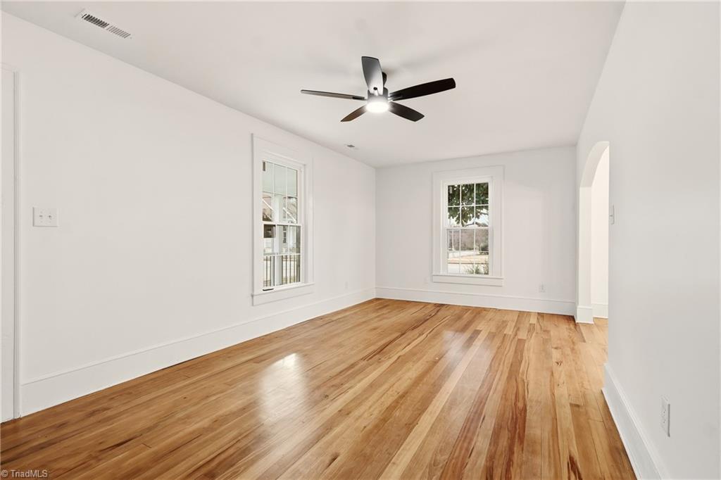 706 Cranbrook Street Greensboro, NC 27407 - Photo 5 of 25