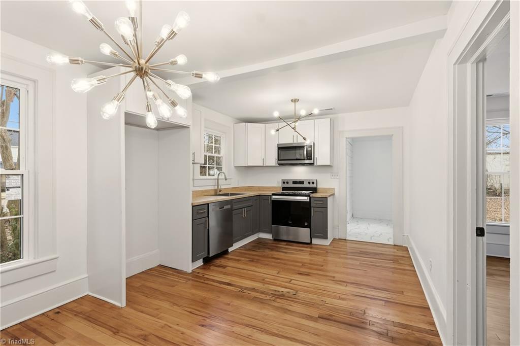 706 Cranbrook Street Greensboro, NC 27407 - Photo 10 of 25