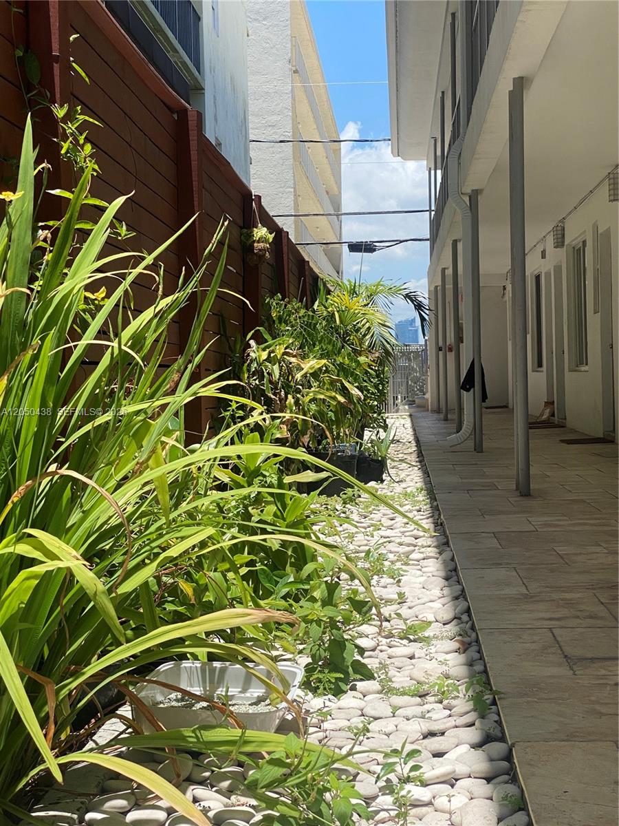 1242 Alton Road, Unit 205 Miami Beach, FL 33139 - Photo 25 of 25
