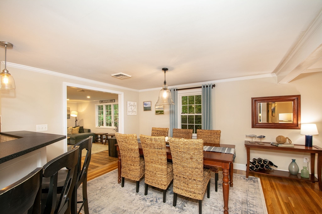 72 Parting Rock Road Duxbury, MA 02332 - Photo 4 of 33 Gallery Image 4