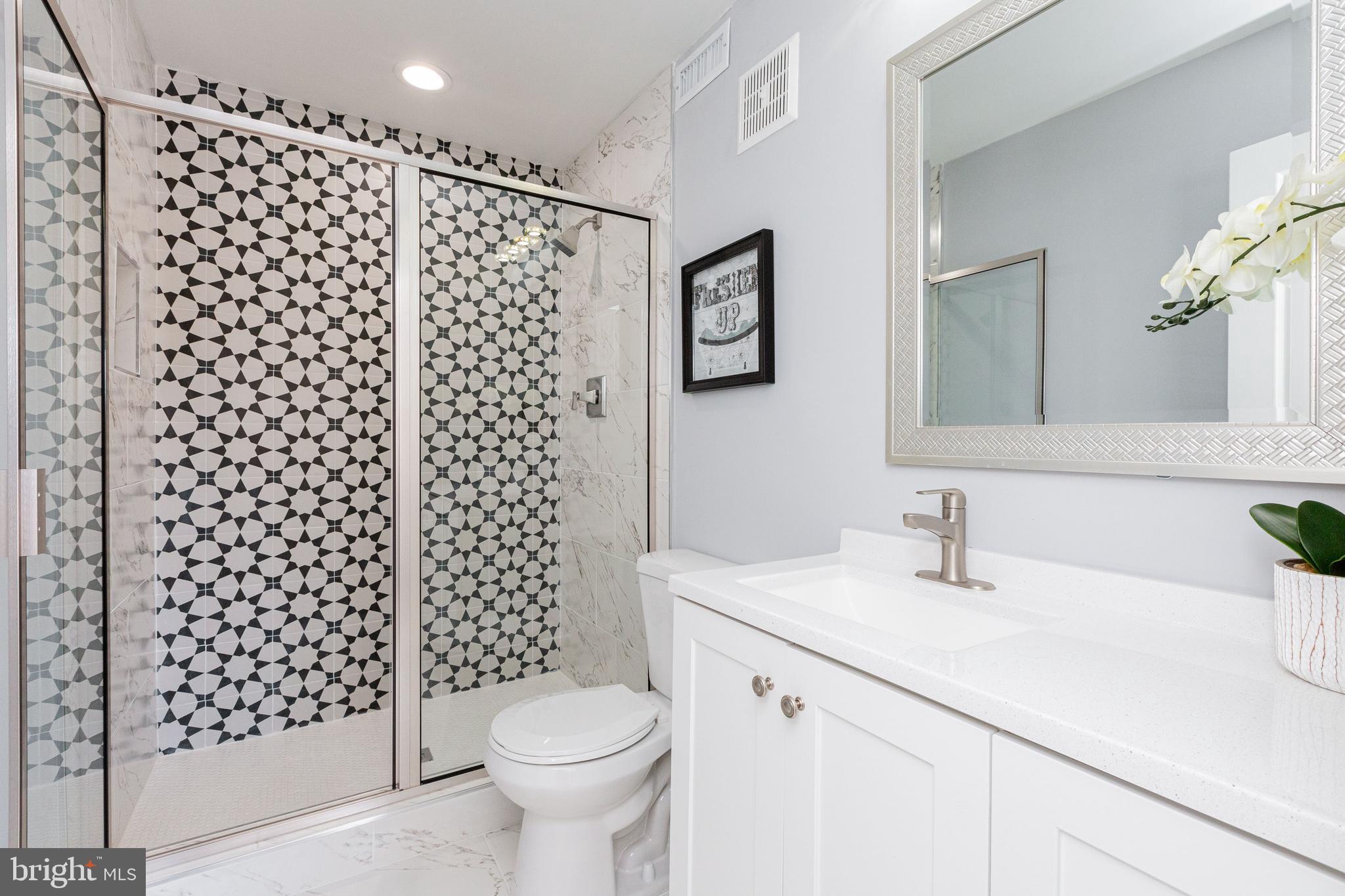 1654 Valencia Way Reston, VA 20190 - Photo 19 of 43 Master Bathroom