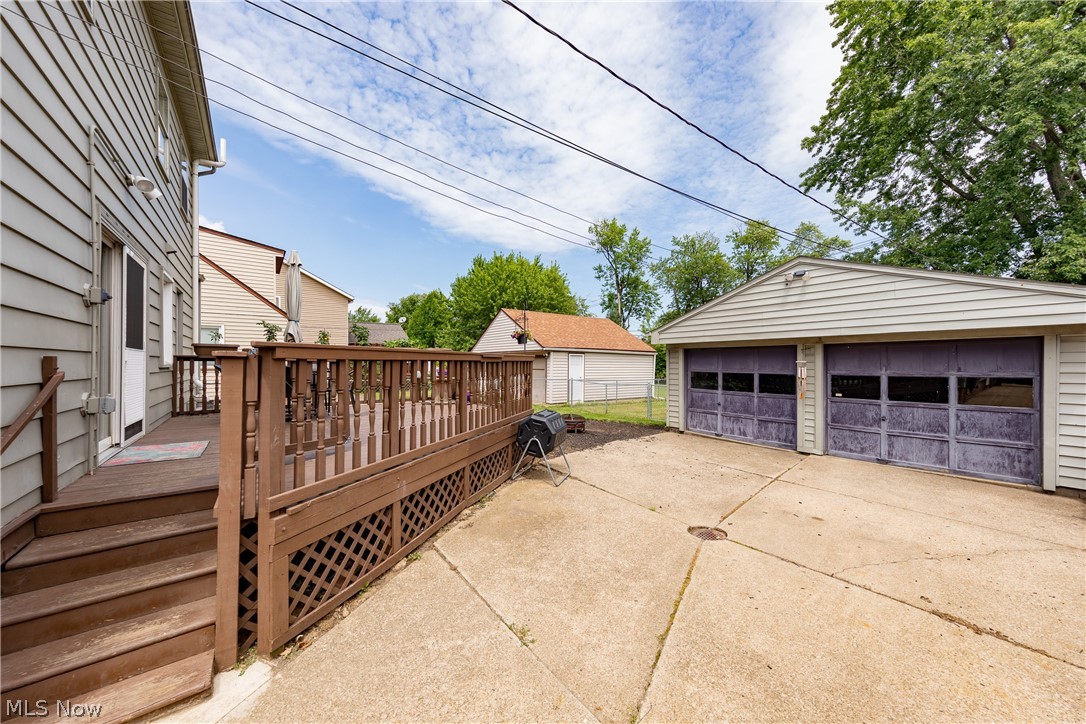 1461 Sunset Road Cleveland, OH 44124 - Photo 25 of 29