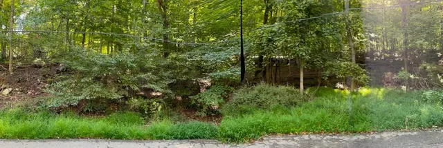 $95,000 | 12 Laura Lane, Hopewell Junction, NY 12533