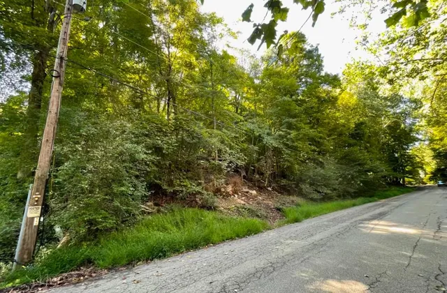 $95,000 | 12 Laura Lane, Hopewell Junction, NY 12533