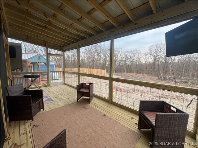 $150,000 | 12636 Evergreen Lane, Stover, MO 65078