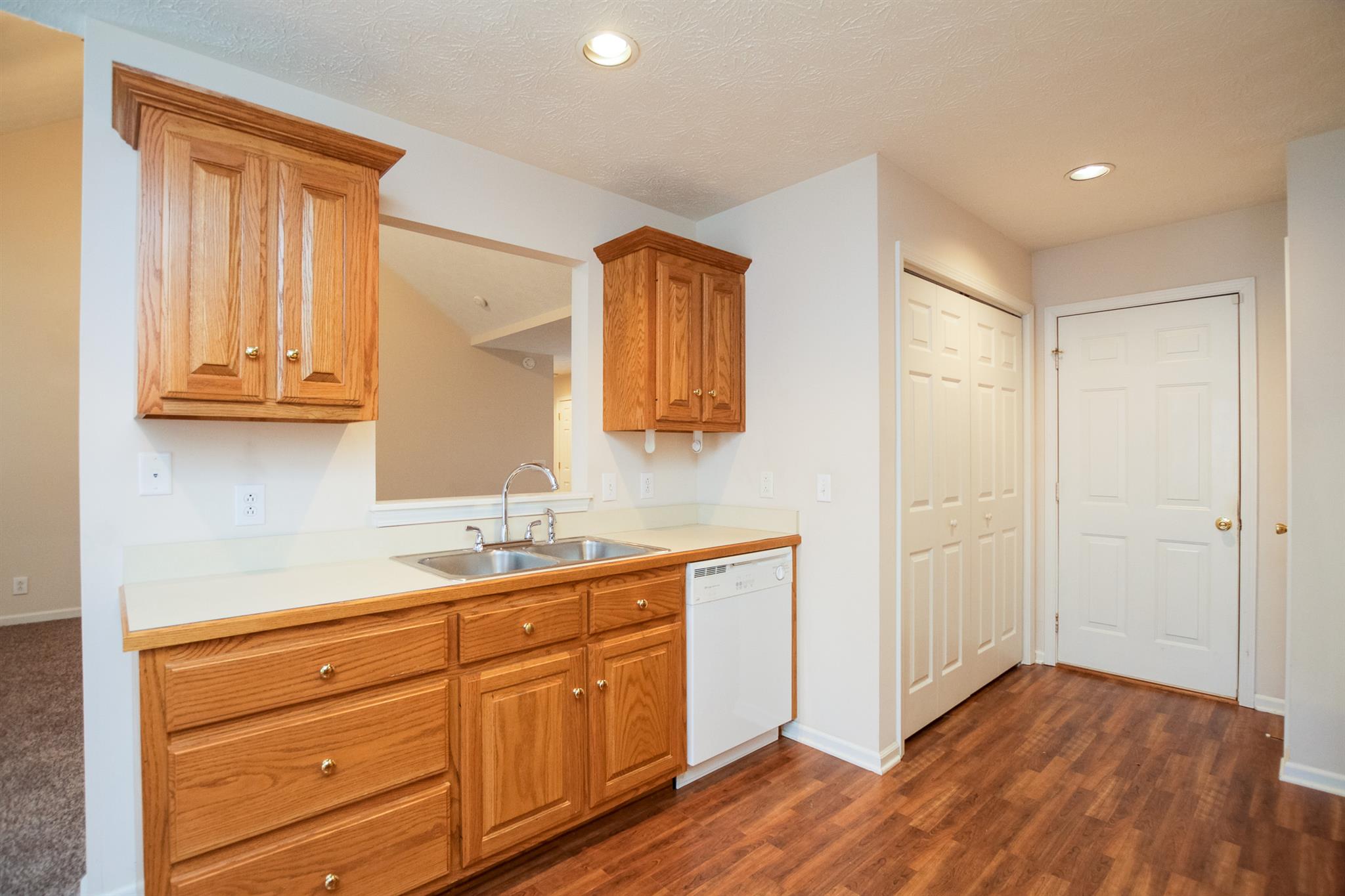112 Fieldstone Lane Springfield, TN 37172 - Photo 11 of 24 a kitchen with a sink and cabinets