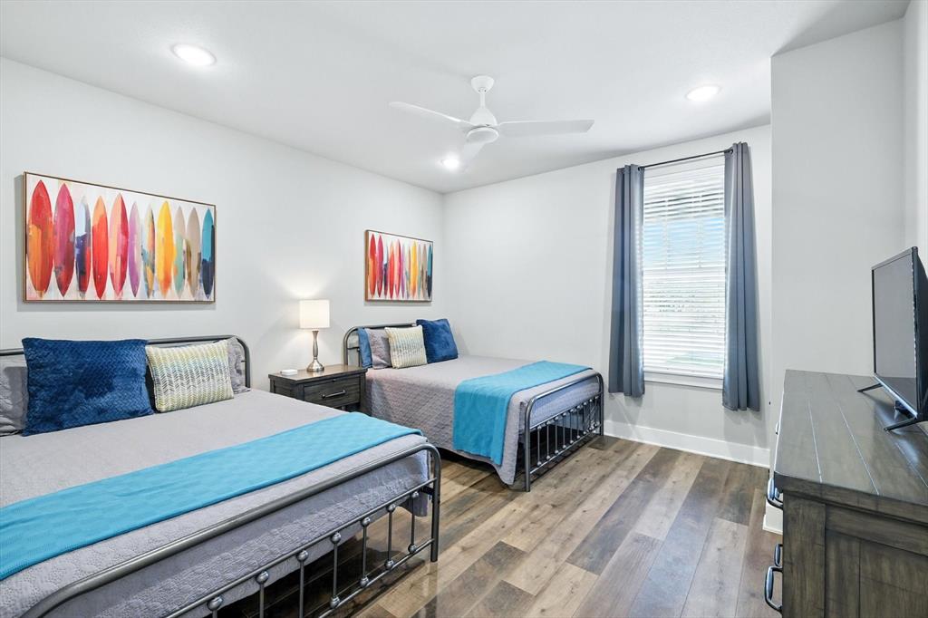 3412 Scenic Point Road, Unit 104 Graford, TX 76449 - Photo 23 of 38 2 queens in bedroom #2