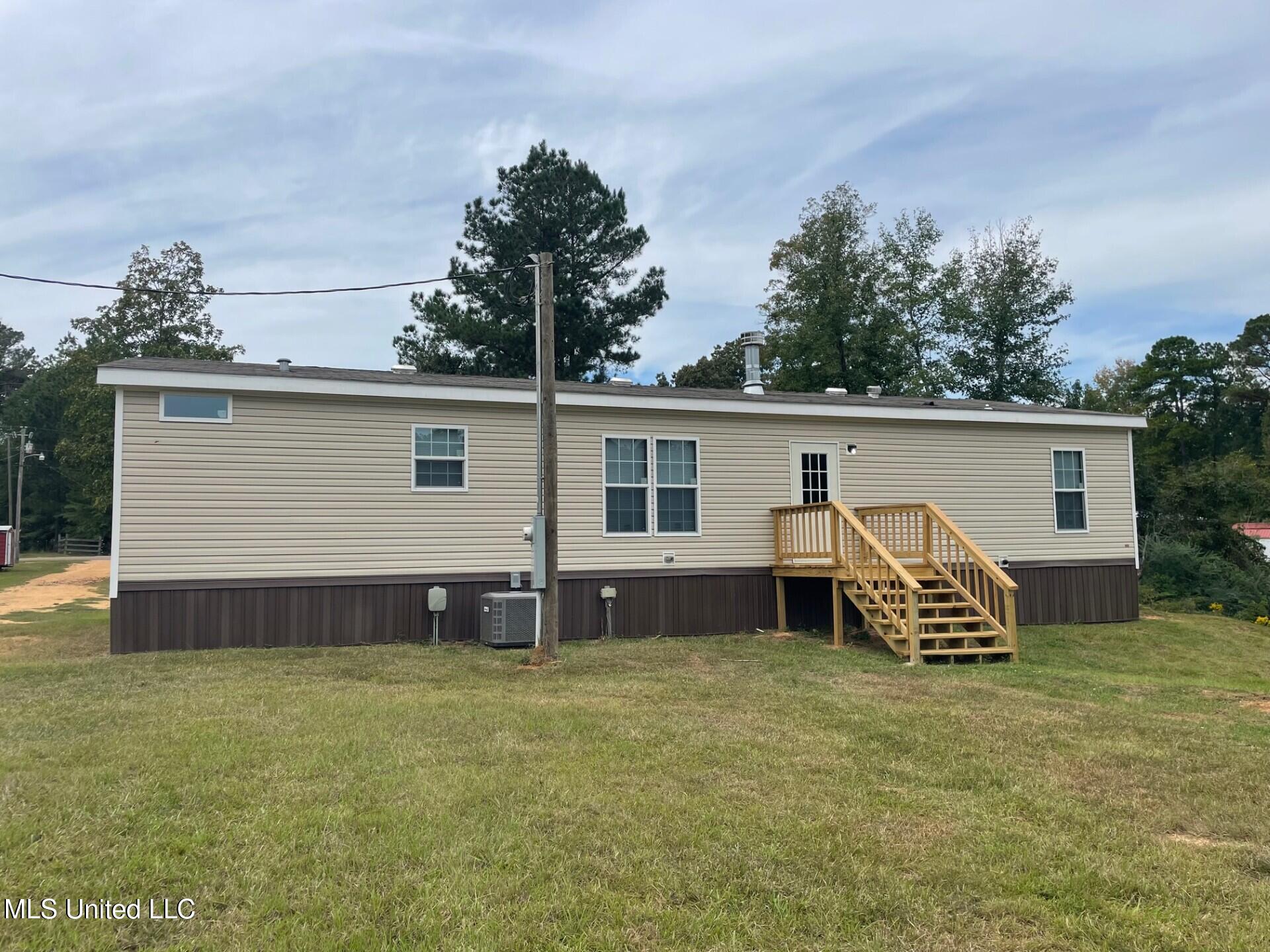 439 Felps Lane Southwest Brookhaven, MS 39601 - Photo 22 of 22 rear view