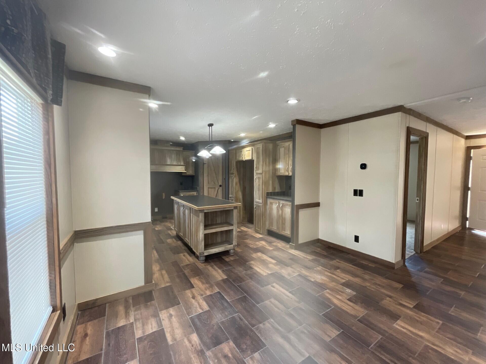 439 Felps Lane Southwest Brookhaven, MS 39601 - Photo 8 of 22 kitchen dining