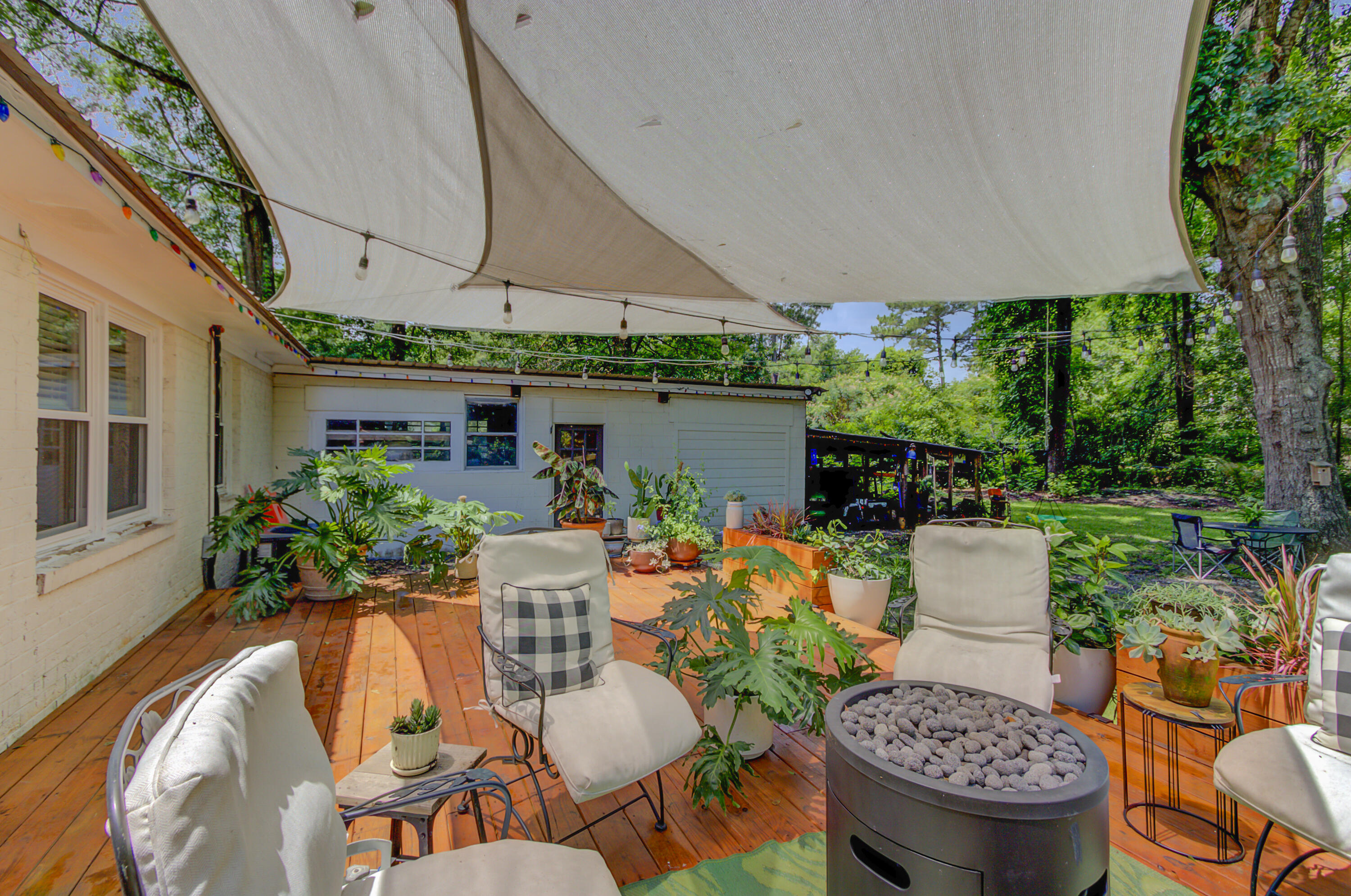3314 Berryhill Road Johns Island, SC 29455 - Photo 29 of 37 Outdoor Living Room