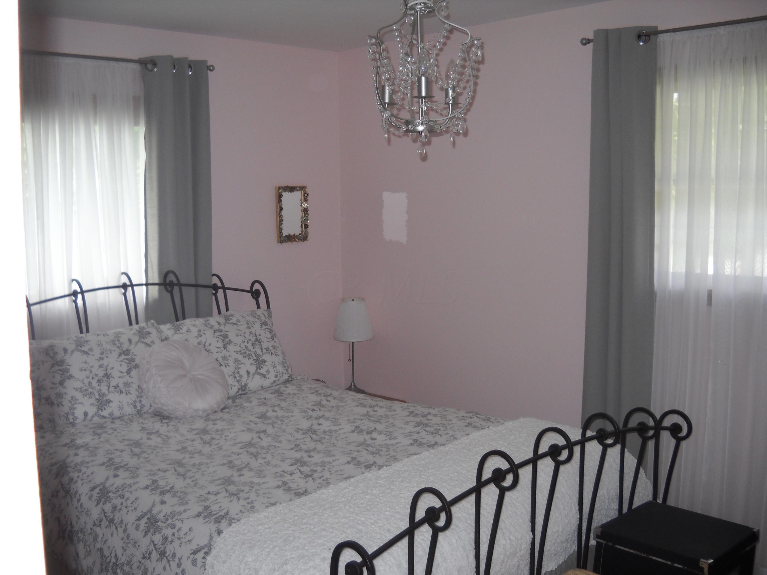1635 Norma Road Columbus, OH 43229 - Photo 14 of 19 Gallery Image 14