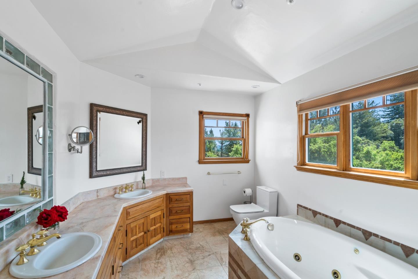 787 Rider Ridge Road Santa Cruz, CA 95065 - Photo 22 of 39 a bathroom with a tub sink and a window
