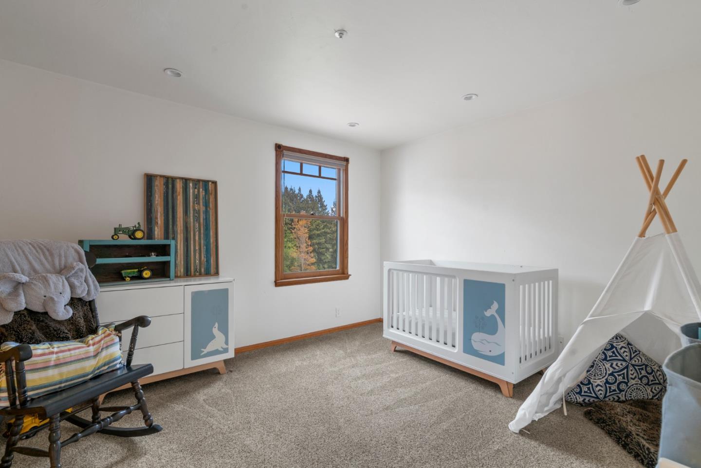 787 Rider Ridge Road Santa Cruz, CA 95065 - Photo 24 of 39 a room with furniture and a window