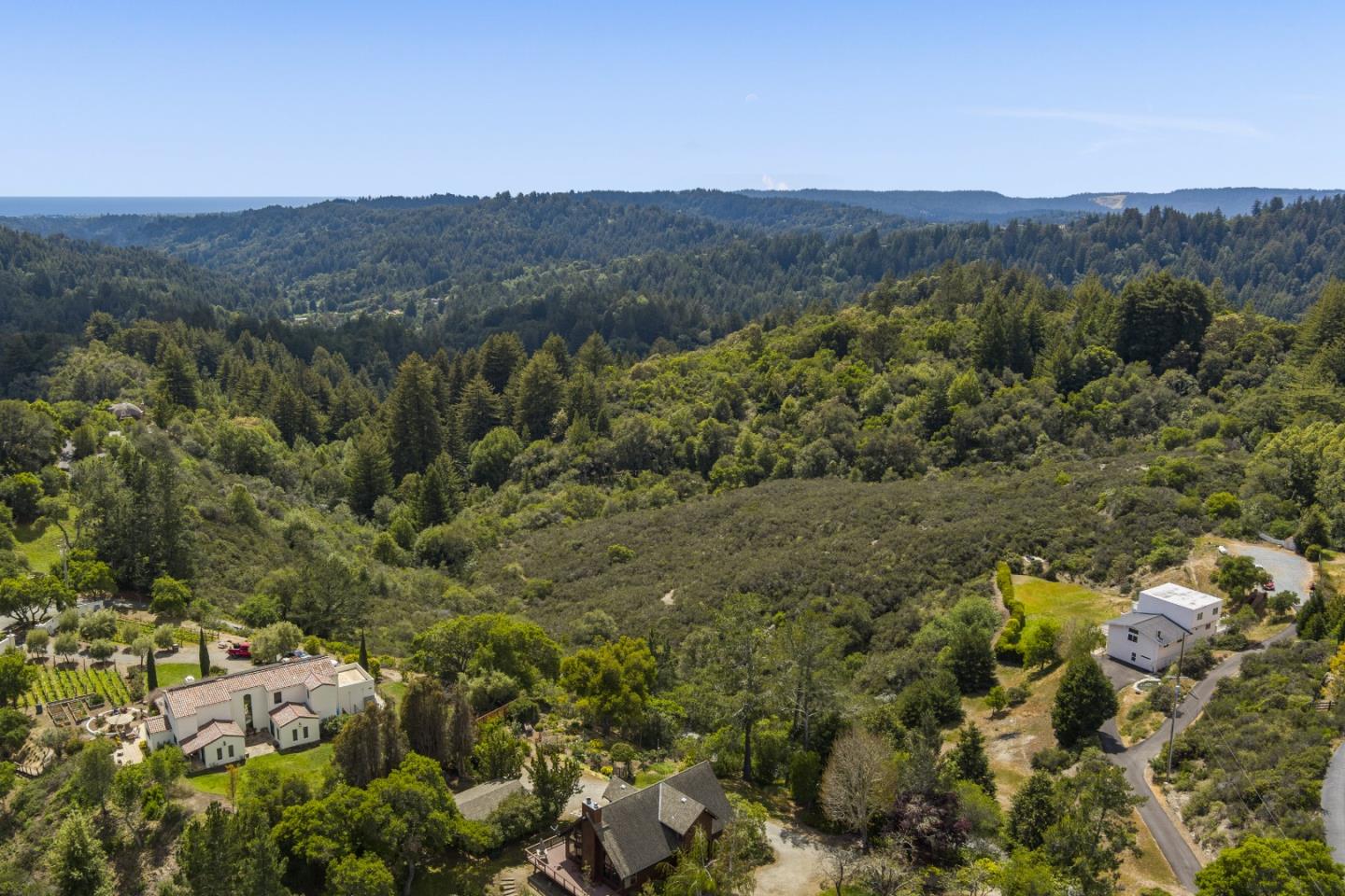 787 Rider Ridge Road Santa Cruz, CA 95065 - Photo 37 of 39 a view of a town with mountains in the background