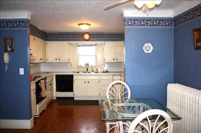 438 Rauch Road Temperance, MI 48182 - Photo 2 of 19 20388653-1.JPG