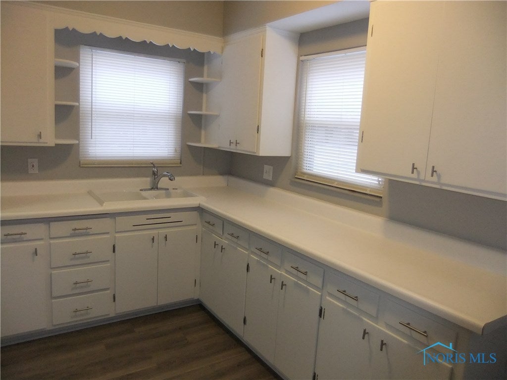 2065 Eileen Road Toledo, OH 43615 - Photo 6 of 25 Gallery Image 6
