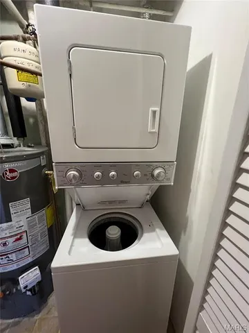 $1,495 | 1107 Mariedale Court, Unit A, Kirkwood, MO 63122