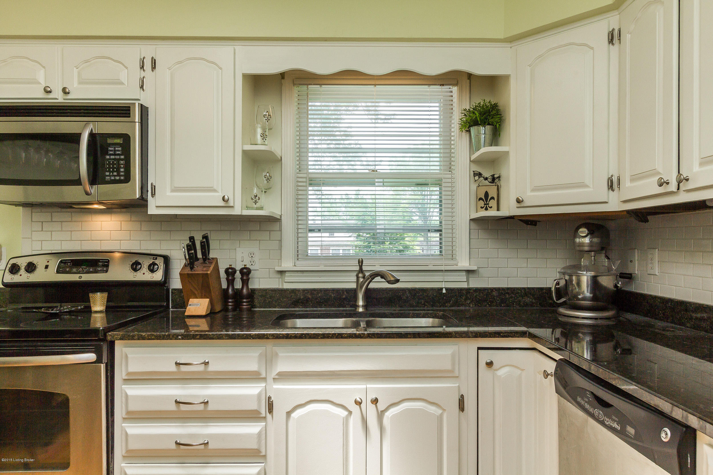 4315 Lincoln Road Louisville, KY 40220 - Photo 16 of 57 4315-Lincoln-Rd-41