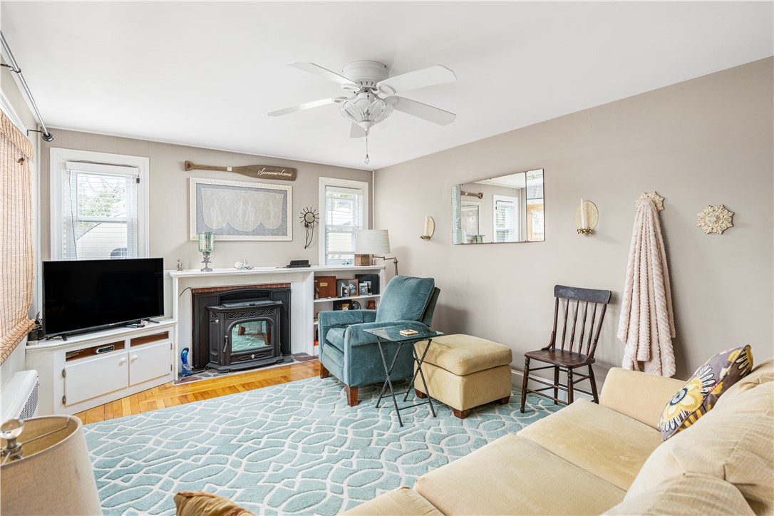 470 Ives Road Warwick, RI 02818 - Photo 8 of 24