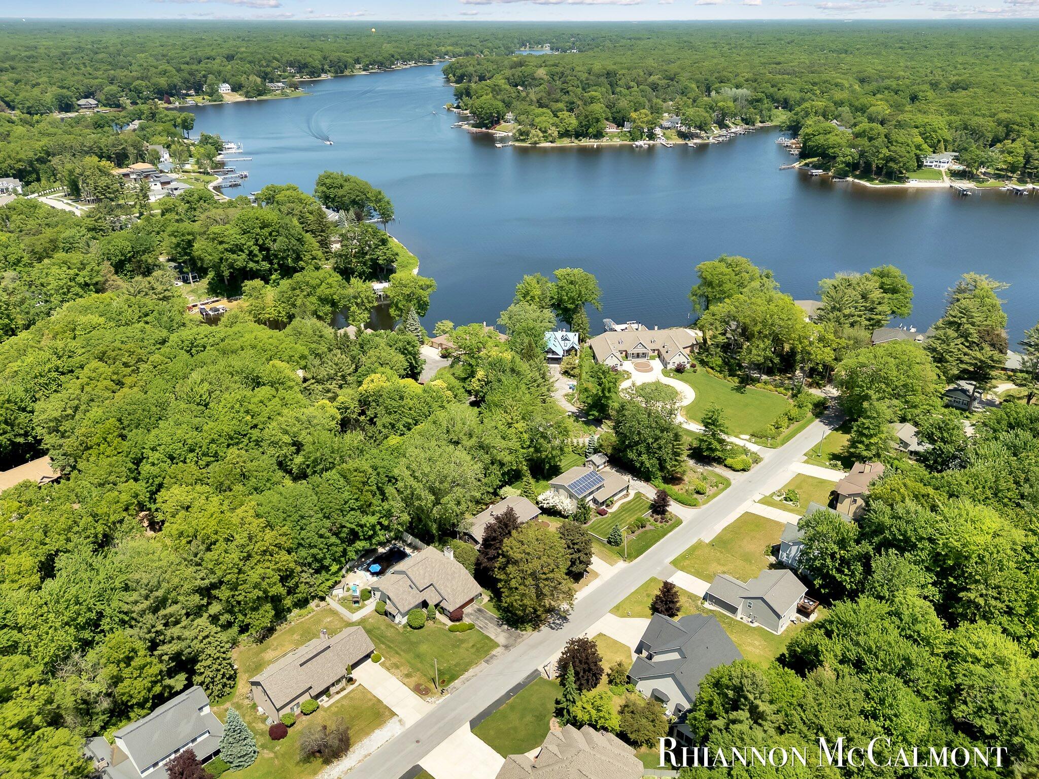 16151 Terrace Road Spring Lake, MI 49456 - Photo 5 of 72 17-DJI_20260601143034_0163_D