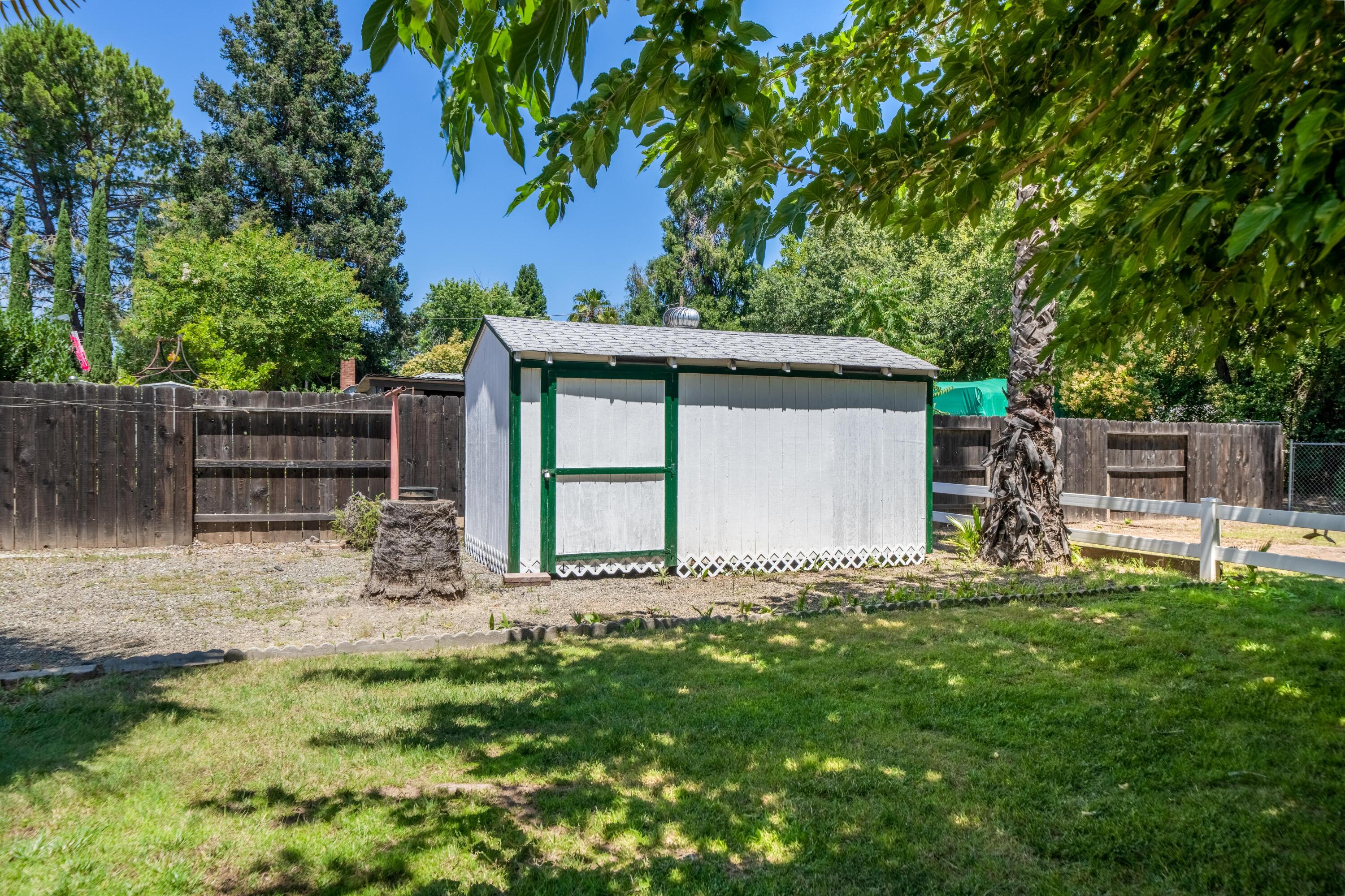 5561 East Bonnyview Road Redding, CA 96001 - Photo 22 of 22 IMG-29