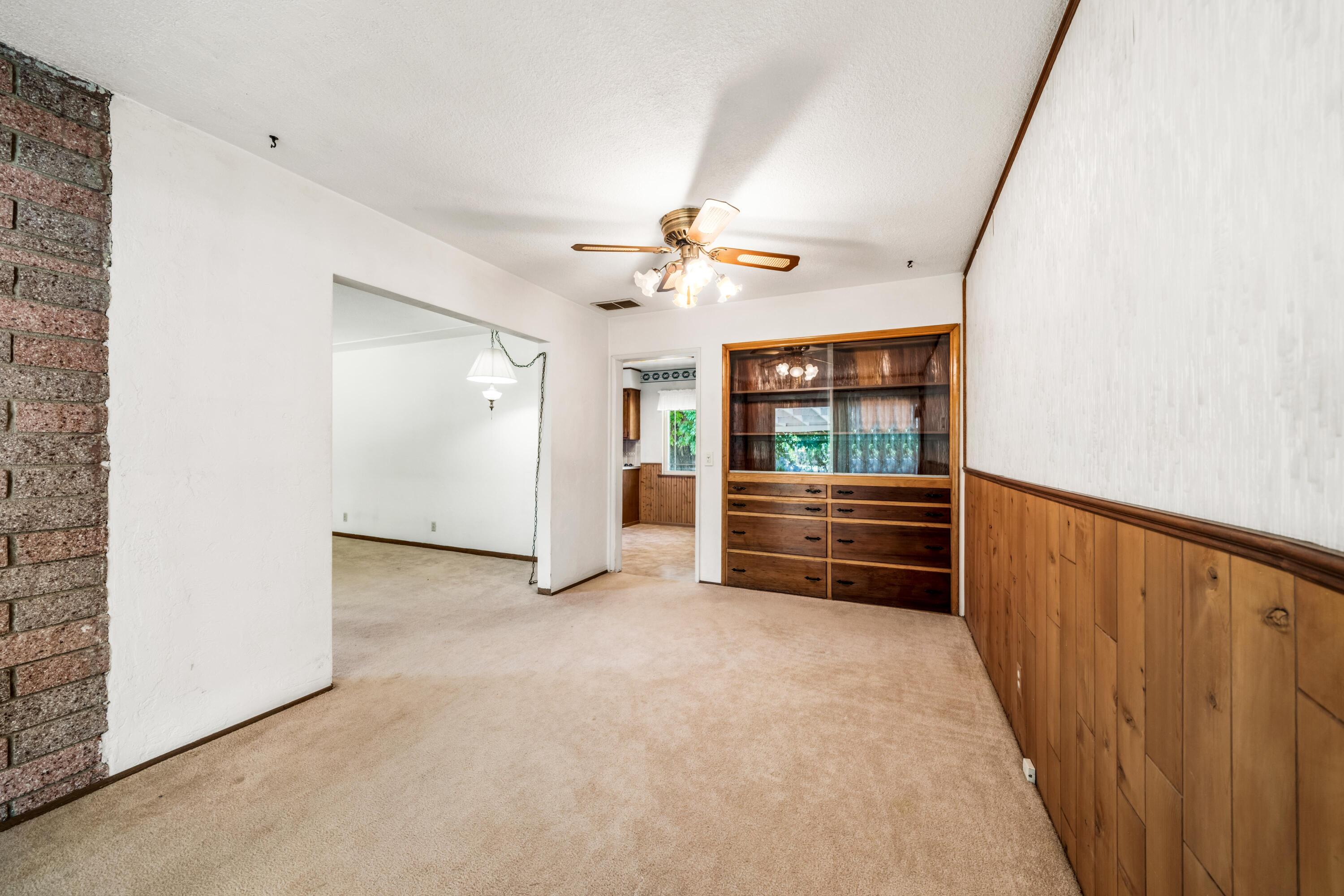 5561 East Bonnyview Road Redding, CA 96001 - Photo 9 of 22 IMG-13