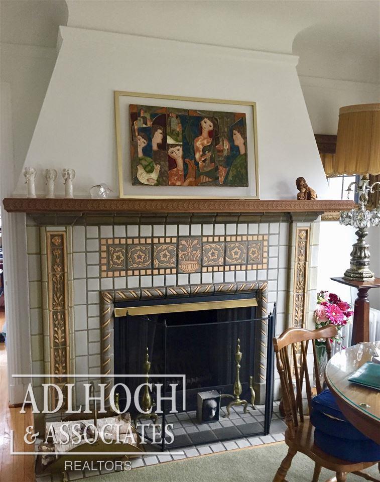 605 Barrington Road Grosse Pointe Park, MI 48230 - Photo 2 of 2