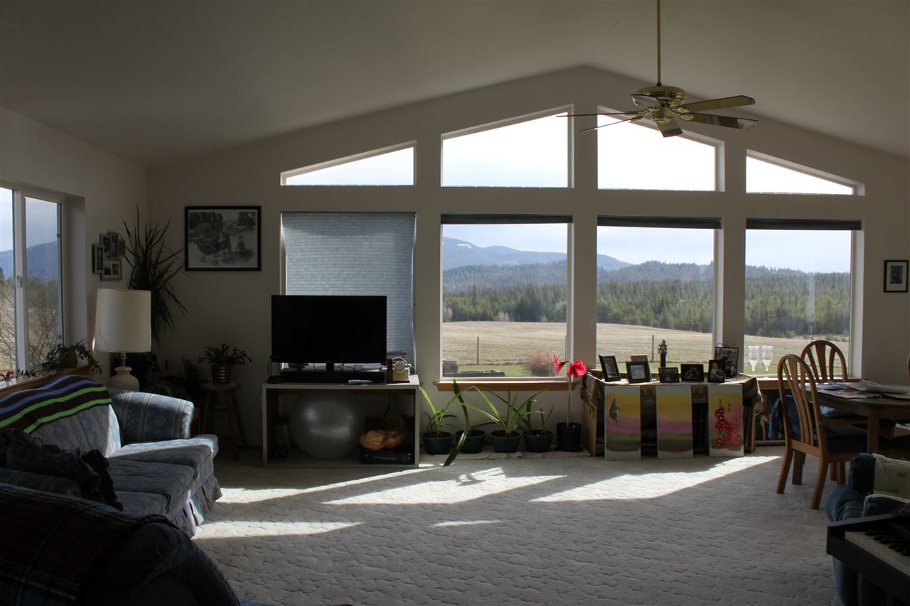 6561 Spring Valley Road Newport, WA 99156 - Photo 10 of 19 Gallery Image 10