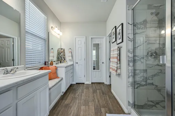 $1,975 | 316 La Escalera Drive, Leander, TX 78641