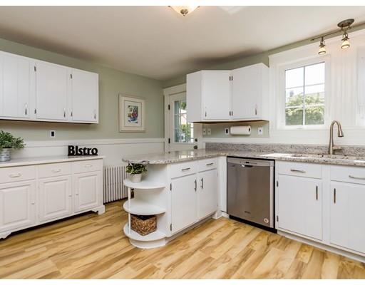 59 Edwin Road Waltham, MA 02453 - Photo 8 of 41 Gallery Image 8