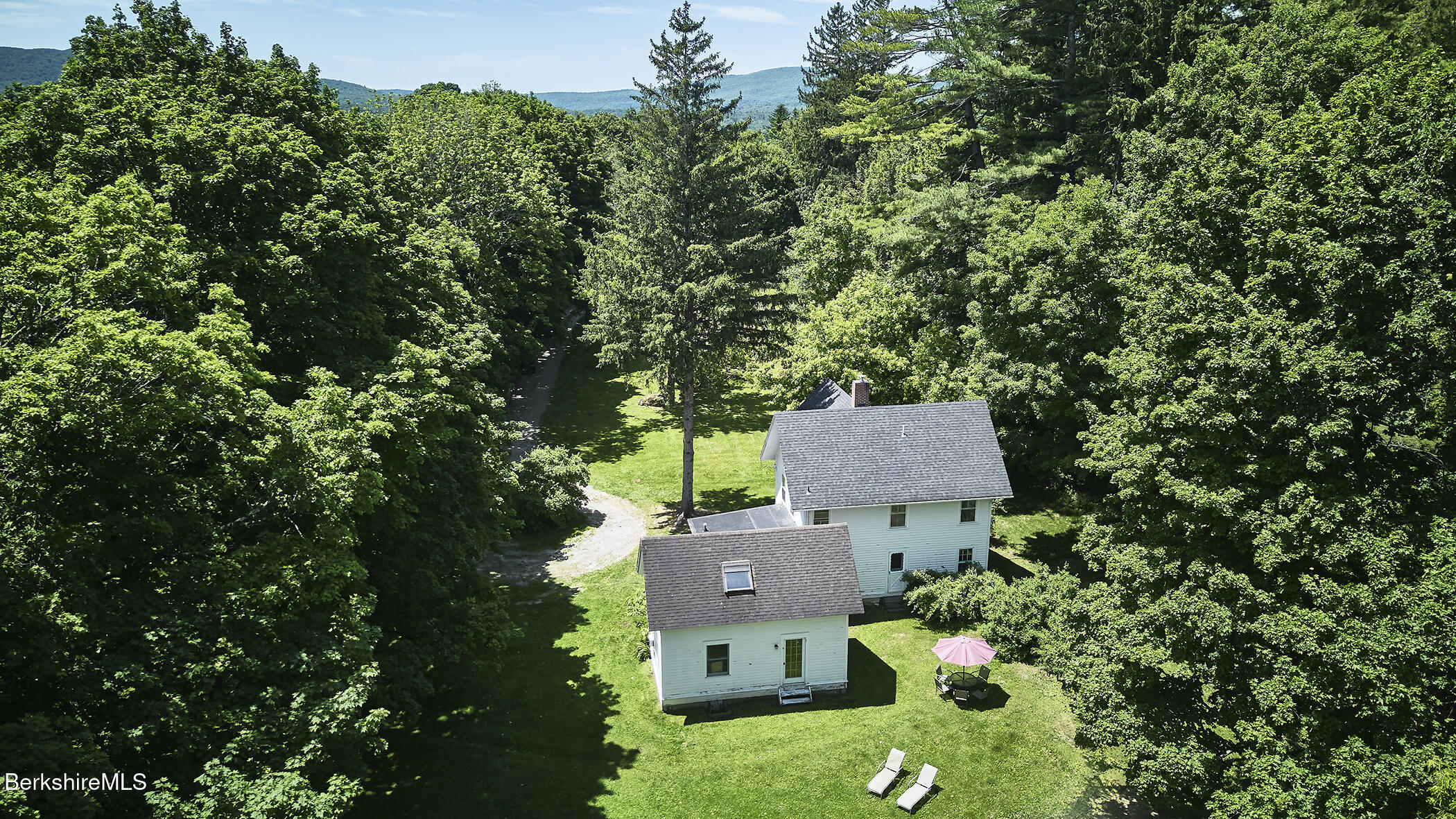 10 Prospect Hill Road Stockbridge, MA 01262 - Photo 1 of 39 Rear facade looking west