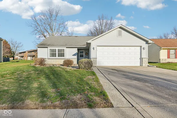 $260,000 | 6 Kristelli Court, Brownsburg, IN 46112