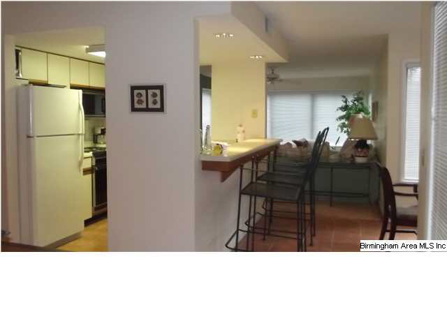 307 Paradise Isle, Unit 307 Riverside, AL 35135 - Photo 5 of 31