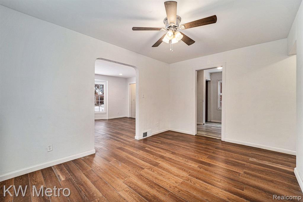 18643 Rutherford Street Detroit, MI 48235 - Photo 6 of 14