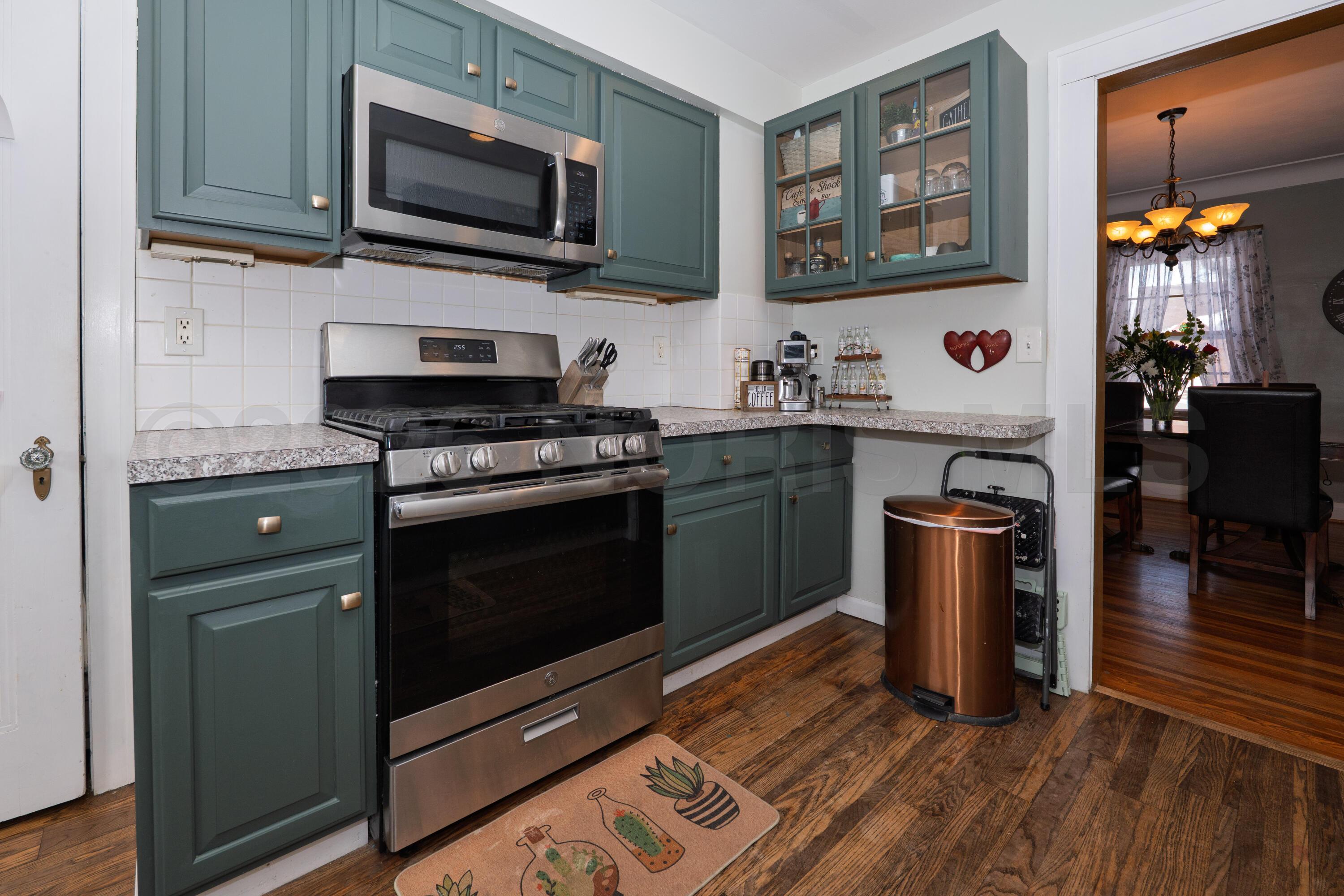 3755 Garrison Road Toledo, OH 43613 - Photo 16 of 31 P1114685