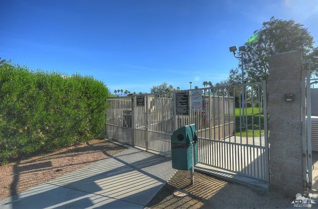 $2,550 | 77530 California Drive, Palm Desert, CA 92211