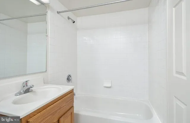 $2,019 | 515 West Chelten Avenue, Unit 2B0703, Philadelphia, PA 19144