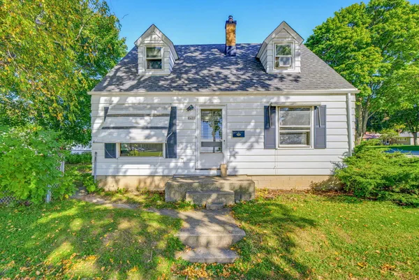 $119,900 | 8400 West Auer Avenue, Milwaukee, WI 53222
