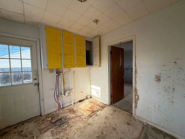 $75,000 | 13635 Knox Avenue, Warren, MI 48089