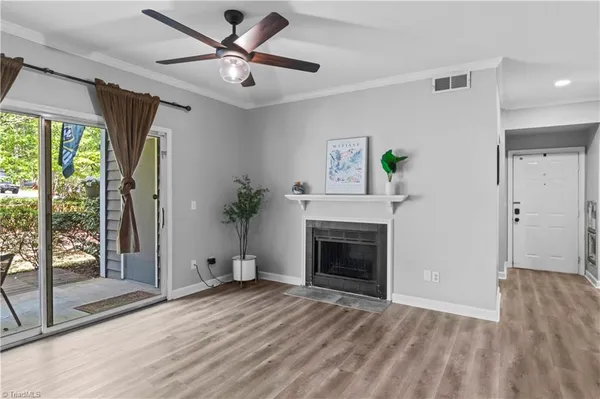 $189,900 | 376 Meadows Circle, Winston-Salem, NC 27104