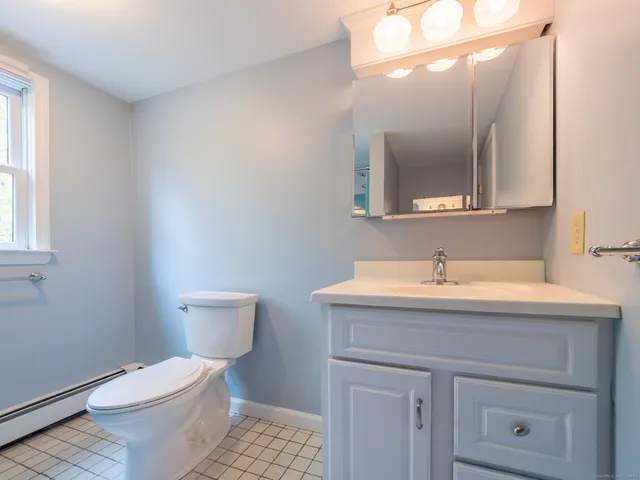 $3,900 | 21 Simpaug Turnpike, Redding, CT 06896