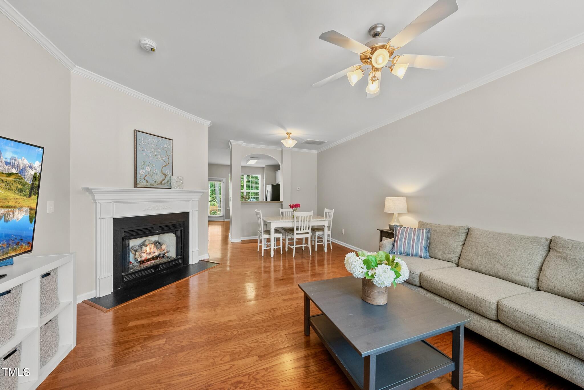 4353 Sugarbend Way Raleigh, NC 27606 - Photo 4 of 31 4
