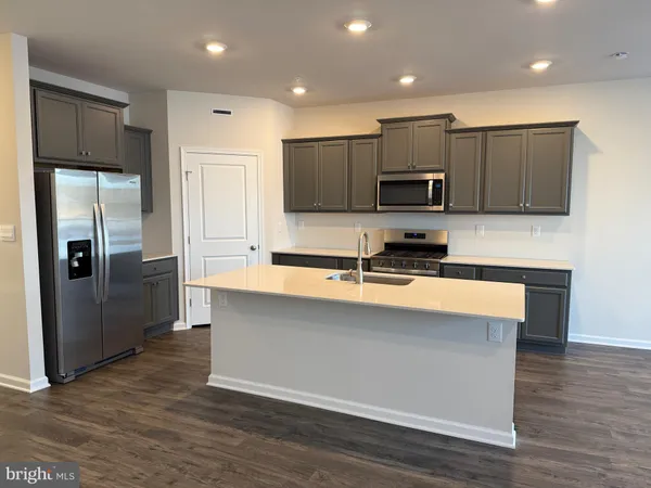 $3,100 | 1083 Meadowlark Drive, Fogelsville, PA 18051