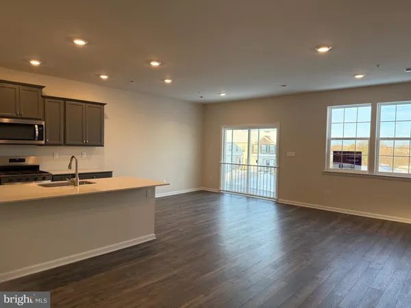 $3,100 | 1083 Meadowlark Drive, Fogelsville, PA 18051