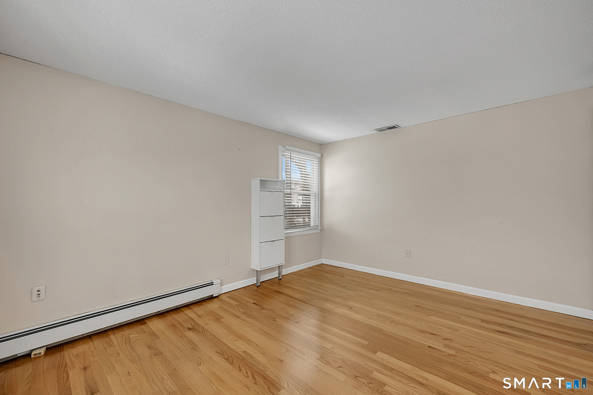 141 Old Turnpike Road Southington, CT 06489 - Photo 11 of 24