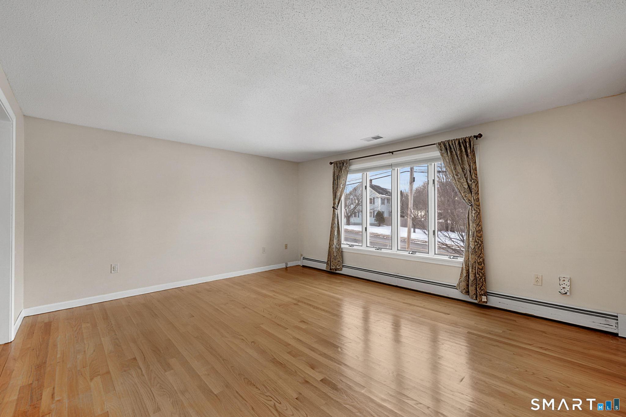 141 Old Turnpike Road Southington, CT 06489 - Photo 7 of 24