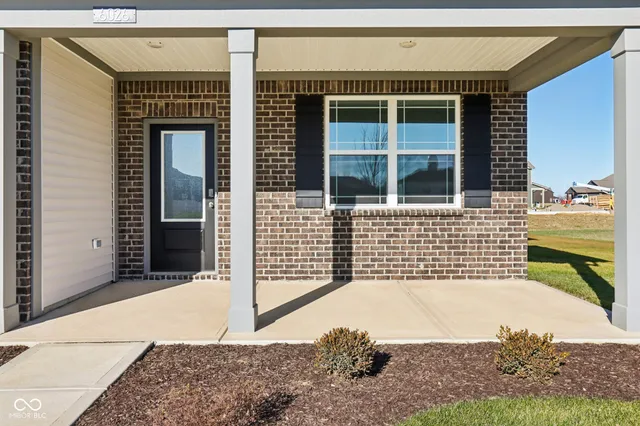 $394,900 | 6026 Madera Drive, Whitestown, IN 46075